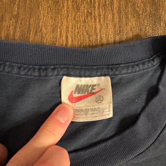 Nike Vintage Tee‎ - Picture 3 of 4